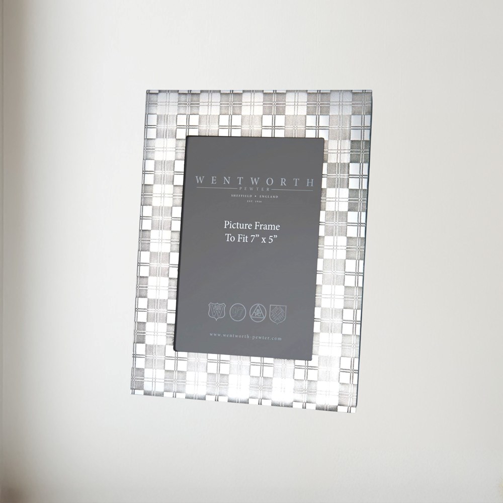 Large Tartan 7"x5" Pewter Picture Frame