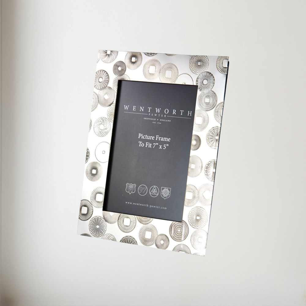 Large Millstones Pewter 7"X5" Picture Frame
