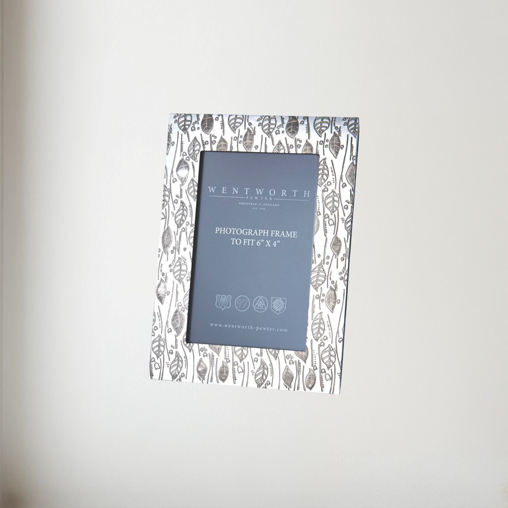 Small Leaf Pewter 6"X4" Picture Frame Small Leaf Pewter 6"X4" Picture Frame