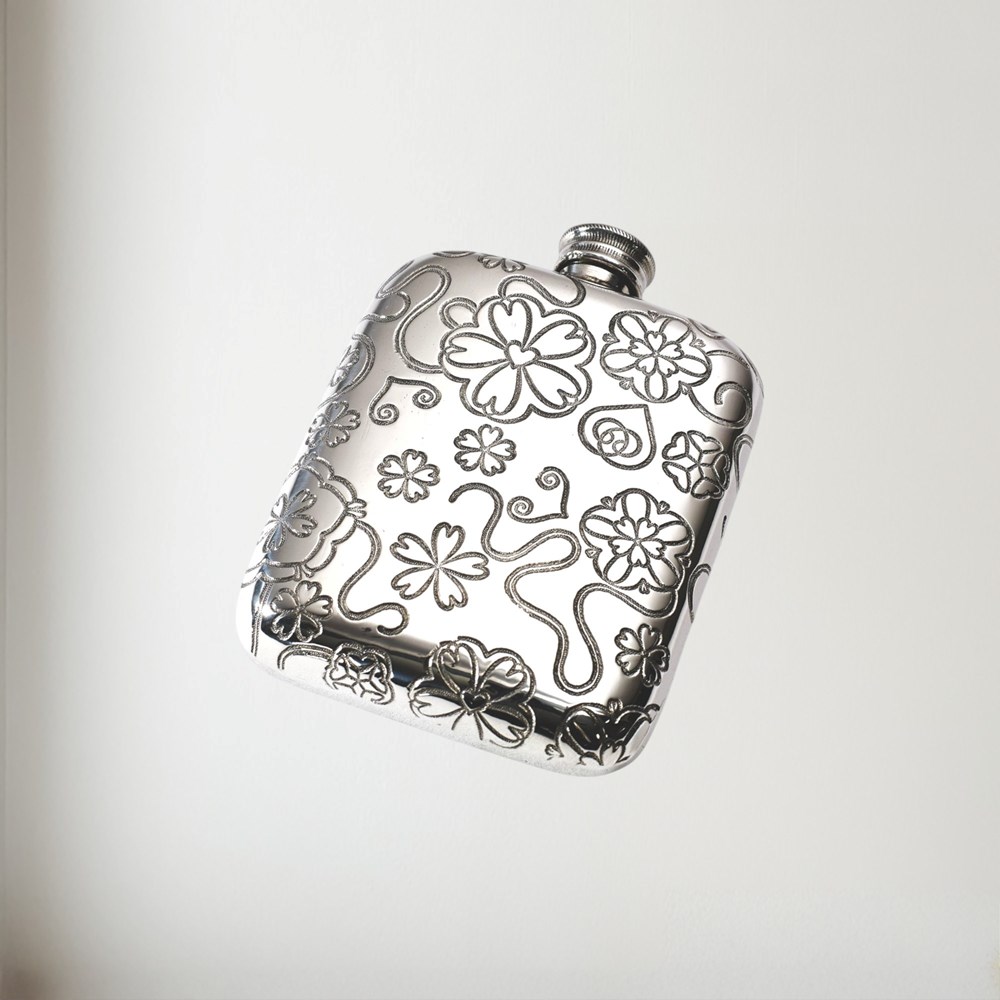 Yorkshire Rose 4oz Pewter Pocket Flask Yorkshire Rose 4oz Pewter Pocket Flask
