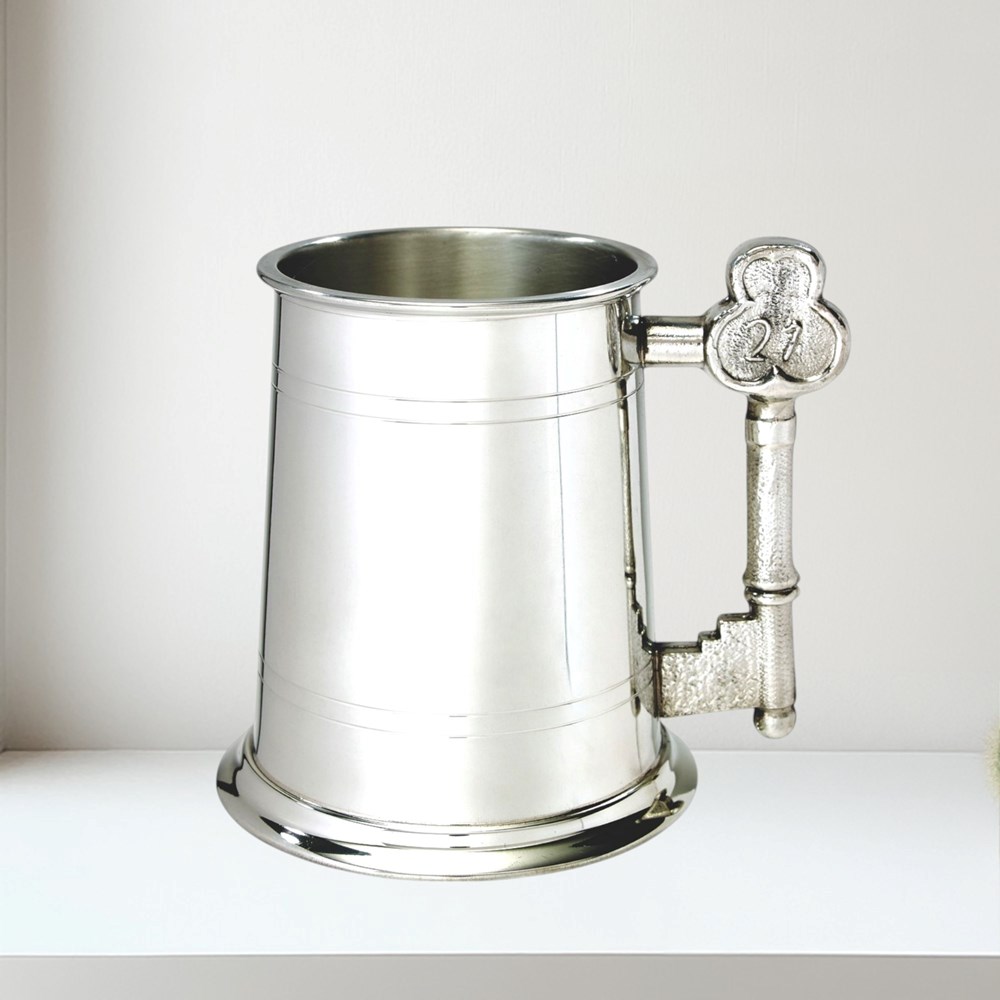 21 Key Handle One Pint Pewter Tankard 21 key handle tankard