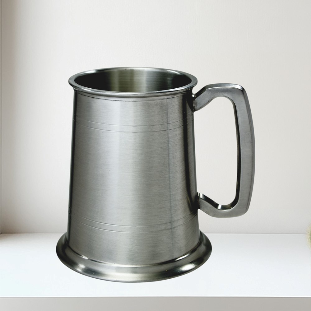 One Pint Antique Finish Lined Pewter Tankard