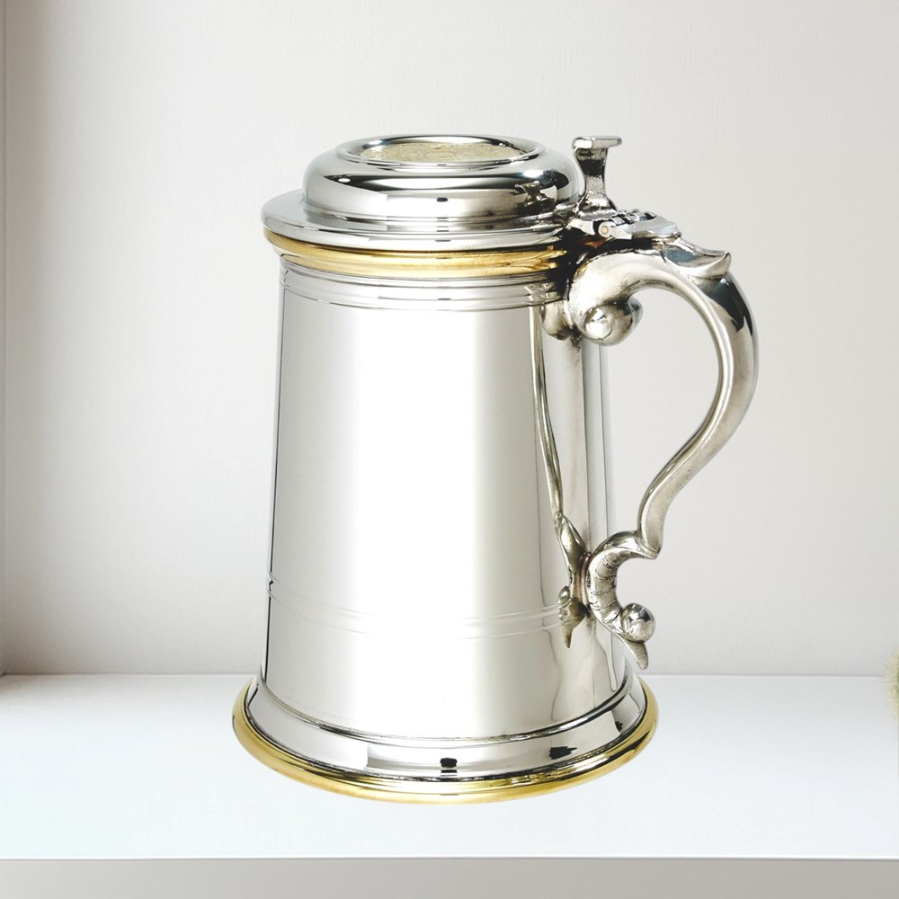 Heavy Lidded Celtic Gold One Pint Pewter And Brass Tankard Heavy lidded celtic gold 1 pint pewter and brass tankard