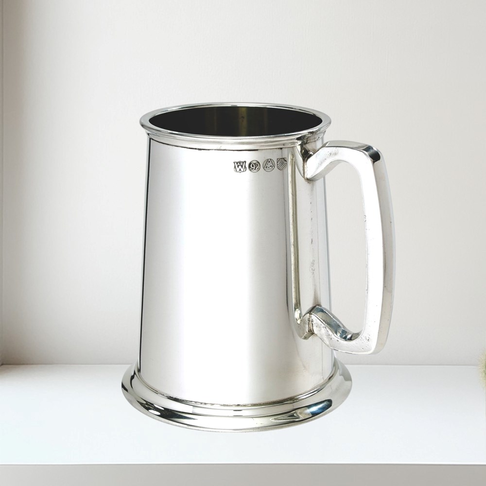 Plain One Pint Pewter Tankard Plain  Pewter Tankard