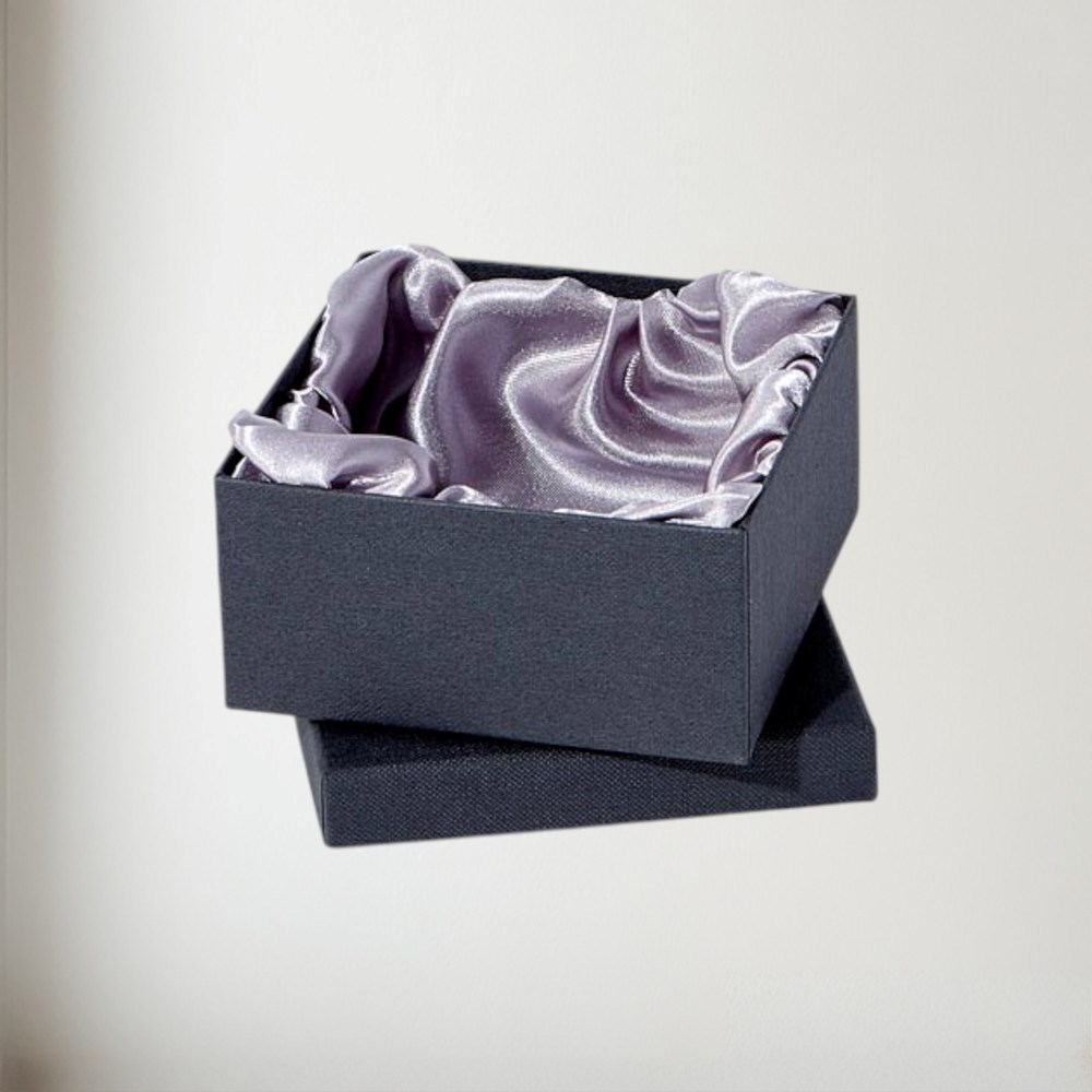Presentation Box For Extra small Quaich Or 2oz Flask Presentation Box For Extra small Quaich Or 2oz Flask