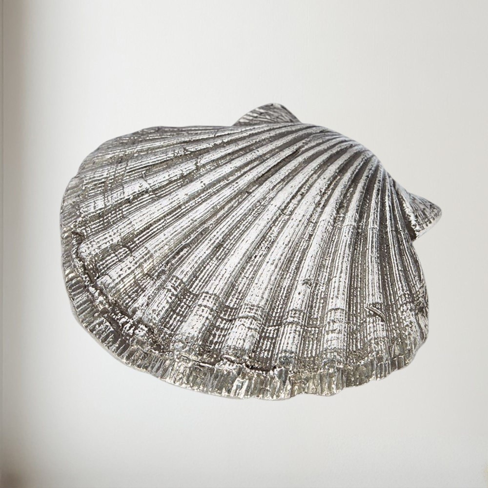 Cast Pewter Scallop Shell Ornament Cast Pewter Scallop Shell Ornament