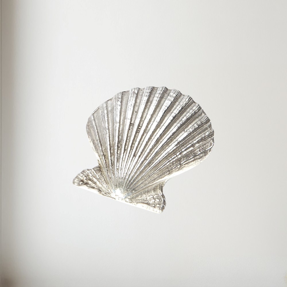 Cast Pewter Baby Scallop Shell Ornament Cast pewter Baby Scallop shell ornament
