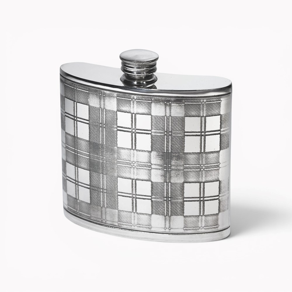 Tartan 6oz Pewter Kidney Hip Flask 6oz tartan pewter kidney hip flask