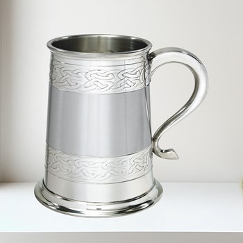 Embossed Celtic Bands One Pint Pewter Tankard