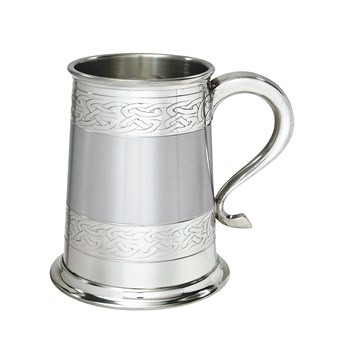 Embossed Celtic Bands One Pint Pewter Tankard