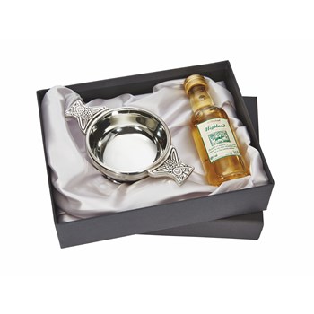 Box To Fit Small Quaich And Minature Box Only