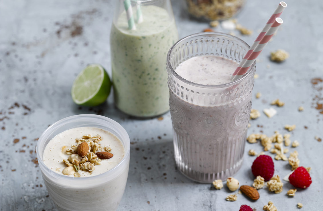 Banana, Oat & Peanut Butter Smoothie | White's Oats