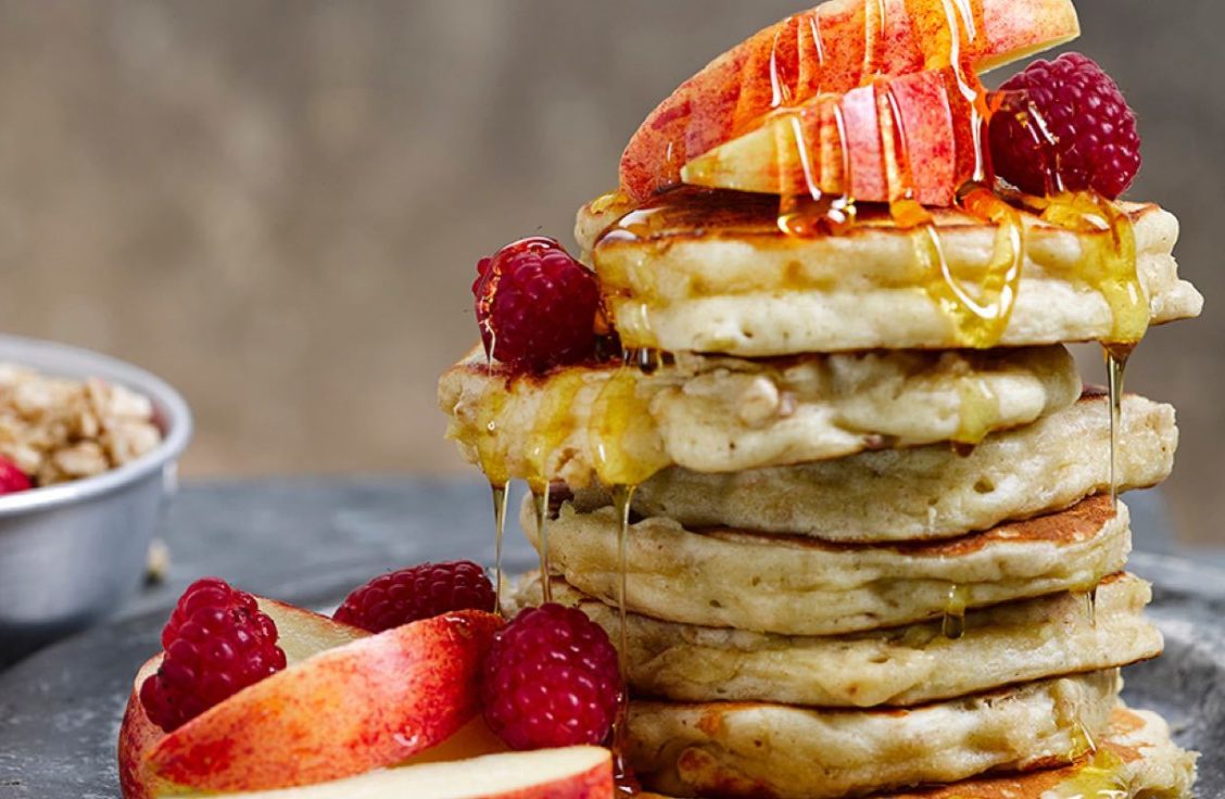 Crunchy Apple & Cinnamon Buttermilk Oat Pancakes | White's Oats