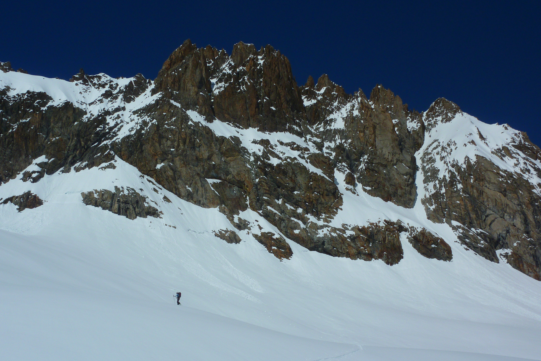 Aiguille du Plat de la Selle Tour par le Col du Plat et le Col de Burlan Aiguille du Plat de