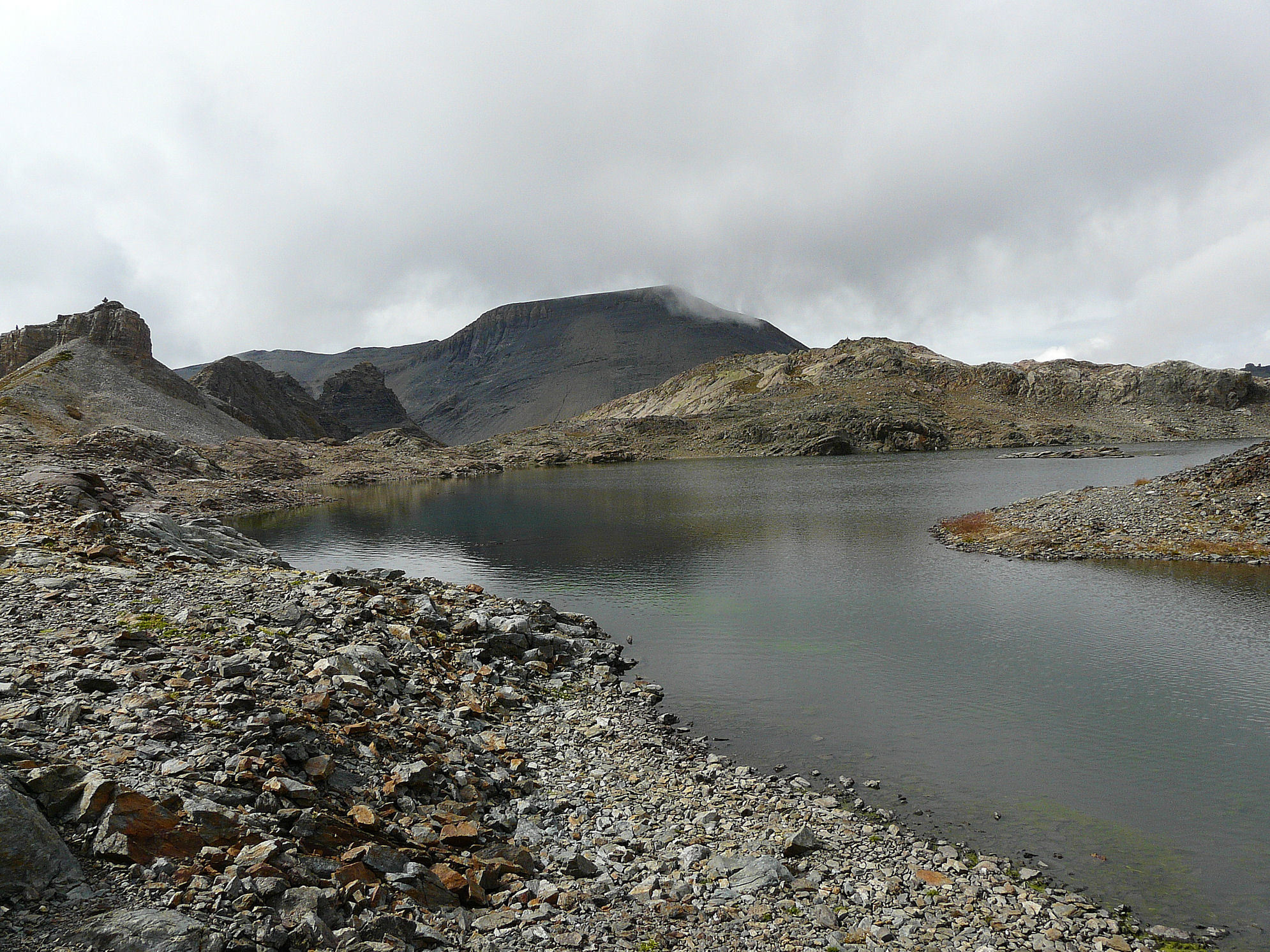 Lac Vert (la Terrasse) 2605, lake Haut Giffre Aiguilles Rouges Fiz Switzerland