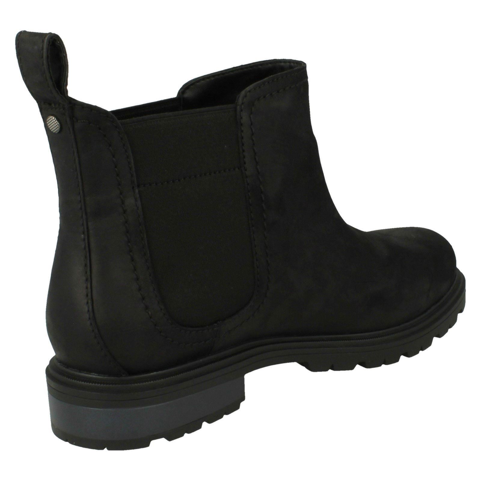 clarks doxbury flow gtx