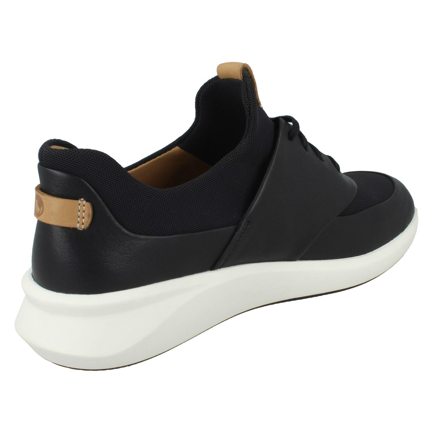 clarks trainers womens