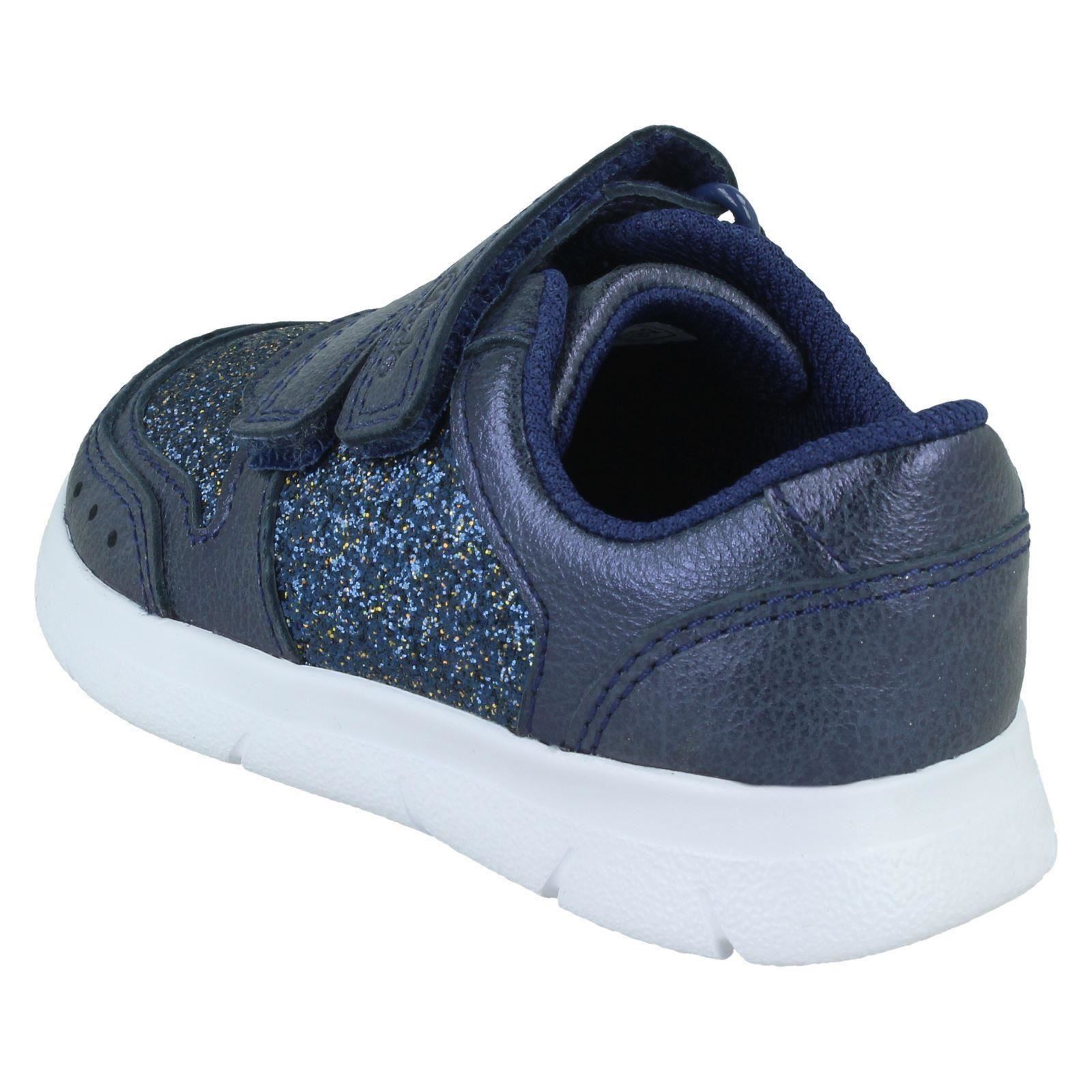 Girls Clarks Casual Lightweight Trainers ATH Sonar Girls Clarks Casual Lightweight Trainers ATH Sonar