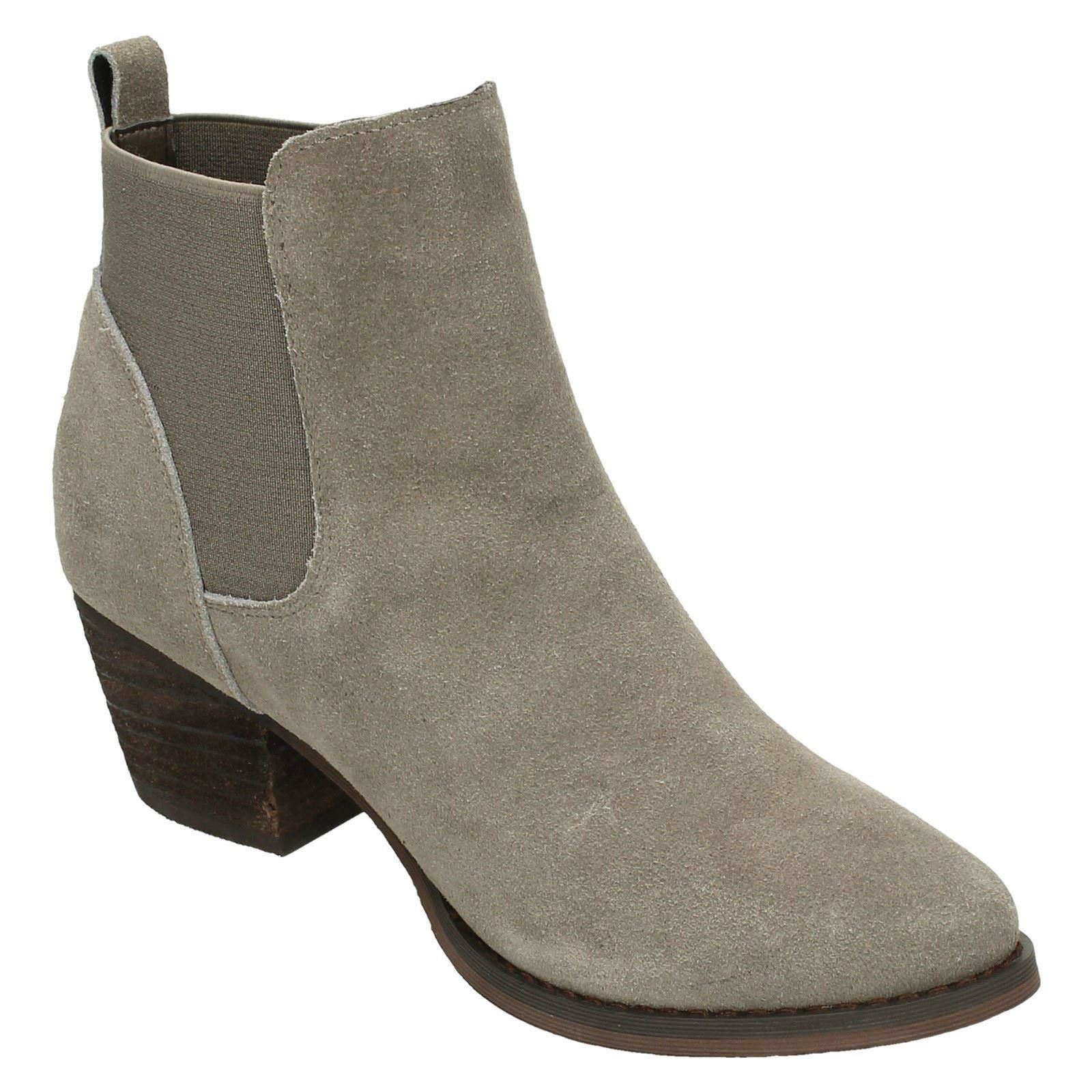 Details about Ladies Down To Earth Slip On Mid Heel Ankle Boots Details about Ladies Down To Earth Slip On Mid Heel Ankle Boots