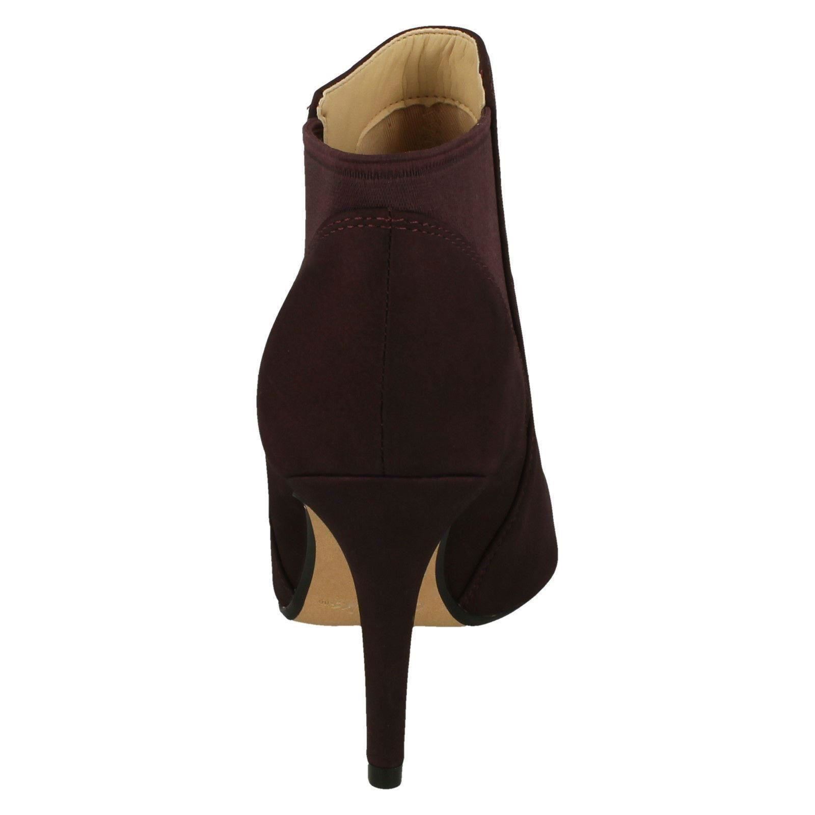 Clarks Alla Violetto Laina Stivali pull Caviglia Donna SEznqdS