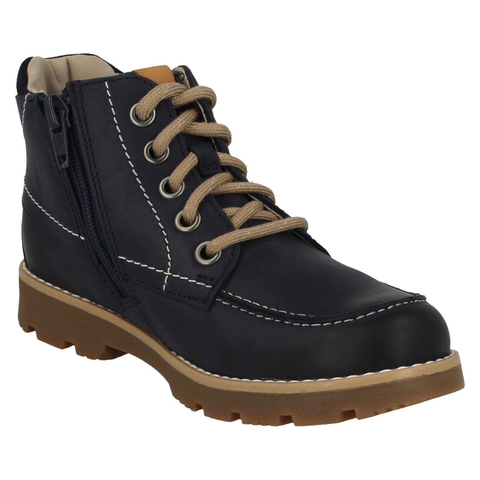 Boys Clarks Casual Boots Comet Moon Najnowszy produkt jest popularny