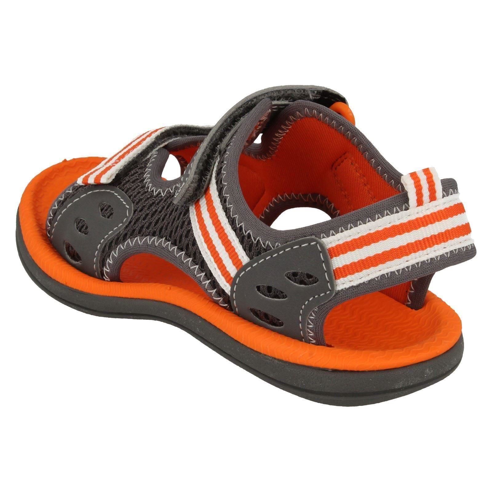 clarks piranha boy sandals