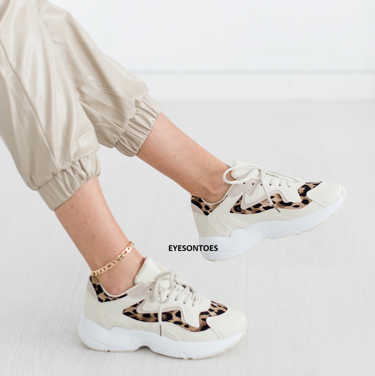 Nouveau Haut Épais à Lacets Baskets Running Sports Confortable Chaussures Femmes Tailles 3-8 Nouveau Haut Épais à Lacets Baskets Running Sports Confortable Chaussures Femmes Tailles 3-8