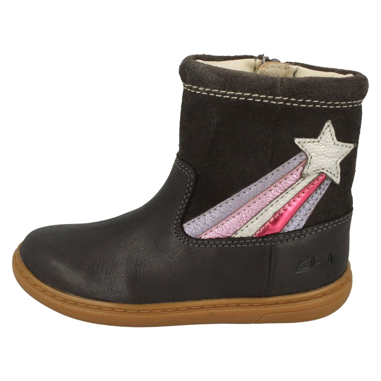 Details about / Girls Clarks Flash Shine T Shooting Star Detailed Boots