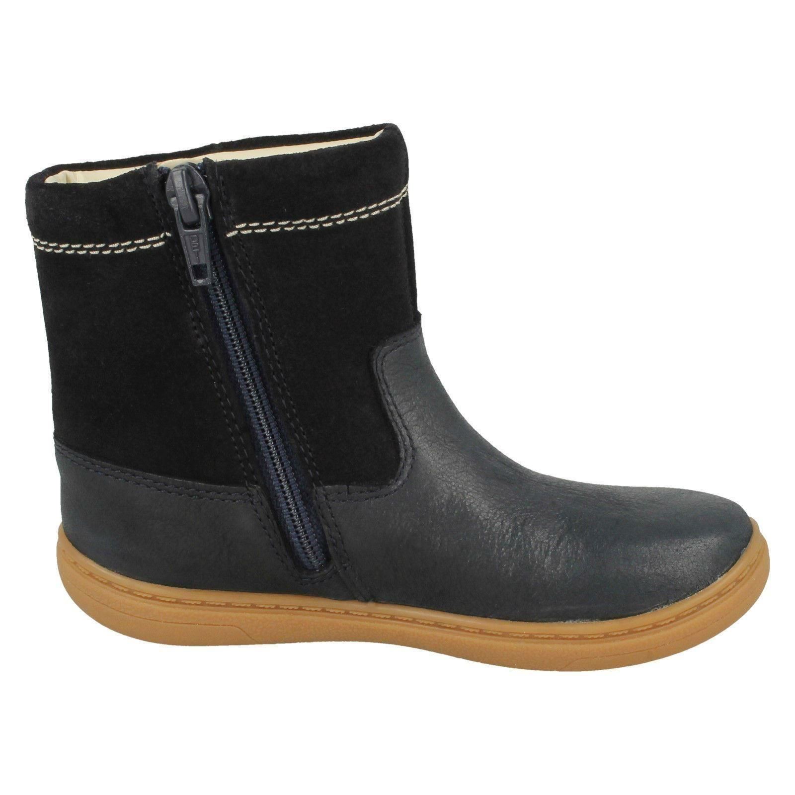 Details about / Girls Clarks Flash Shine T Shooting Star Detailed Boots
