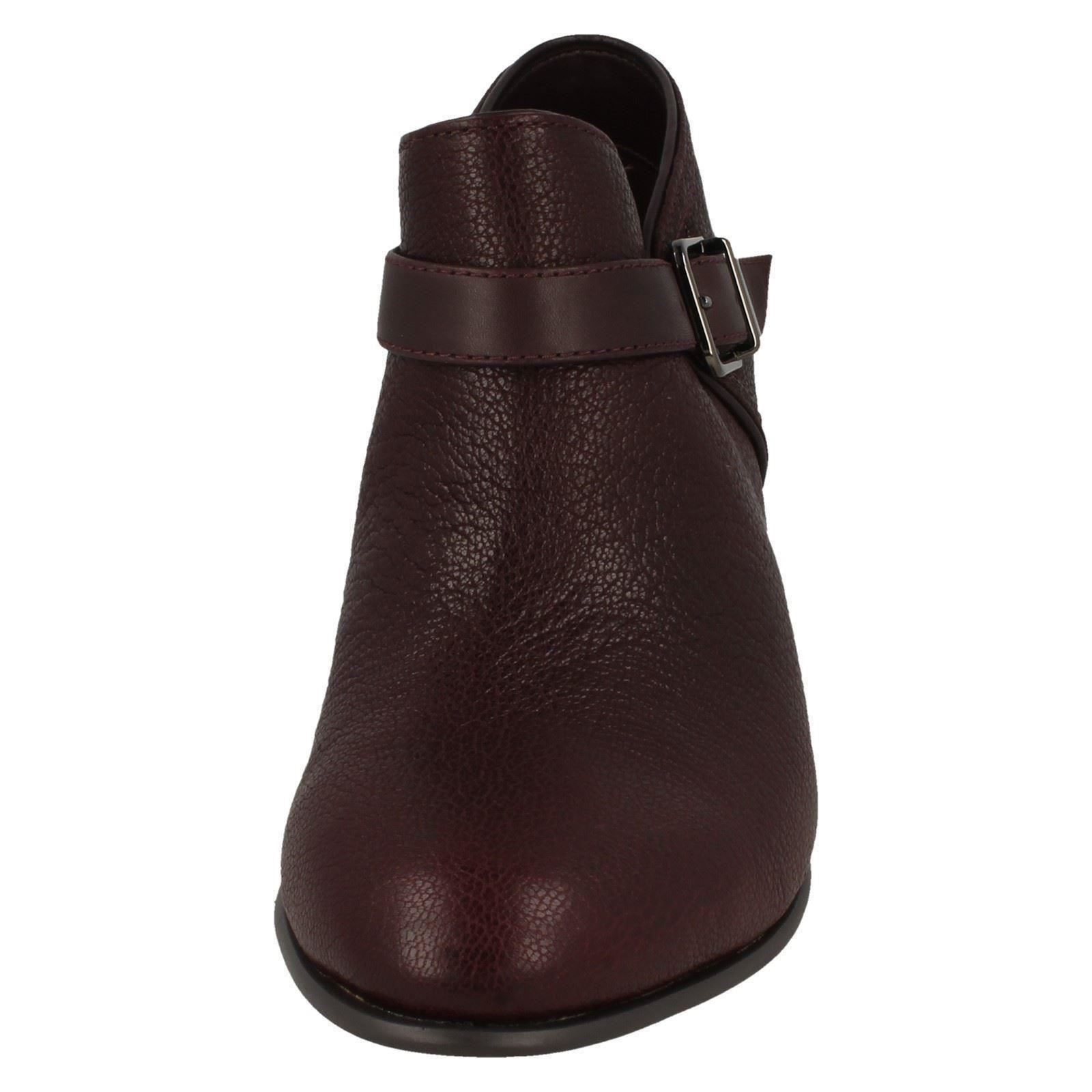 maypearl milla clarks