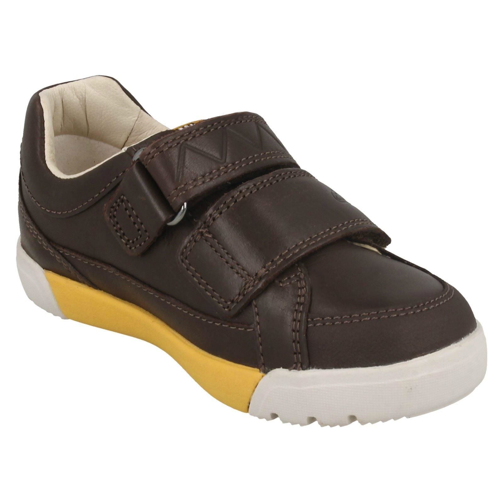 Boys Clarks Double Strap Casual Shoes /"Lil Folk Toby/"