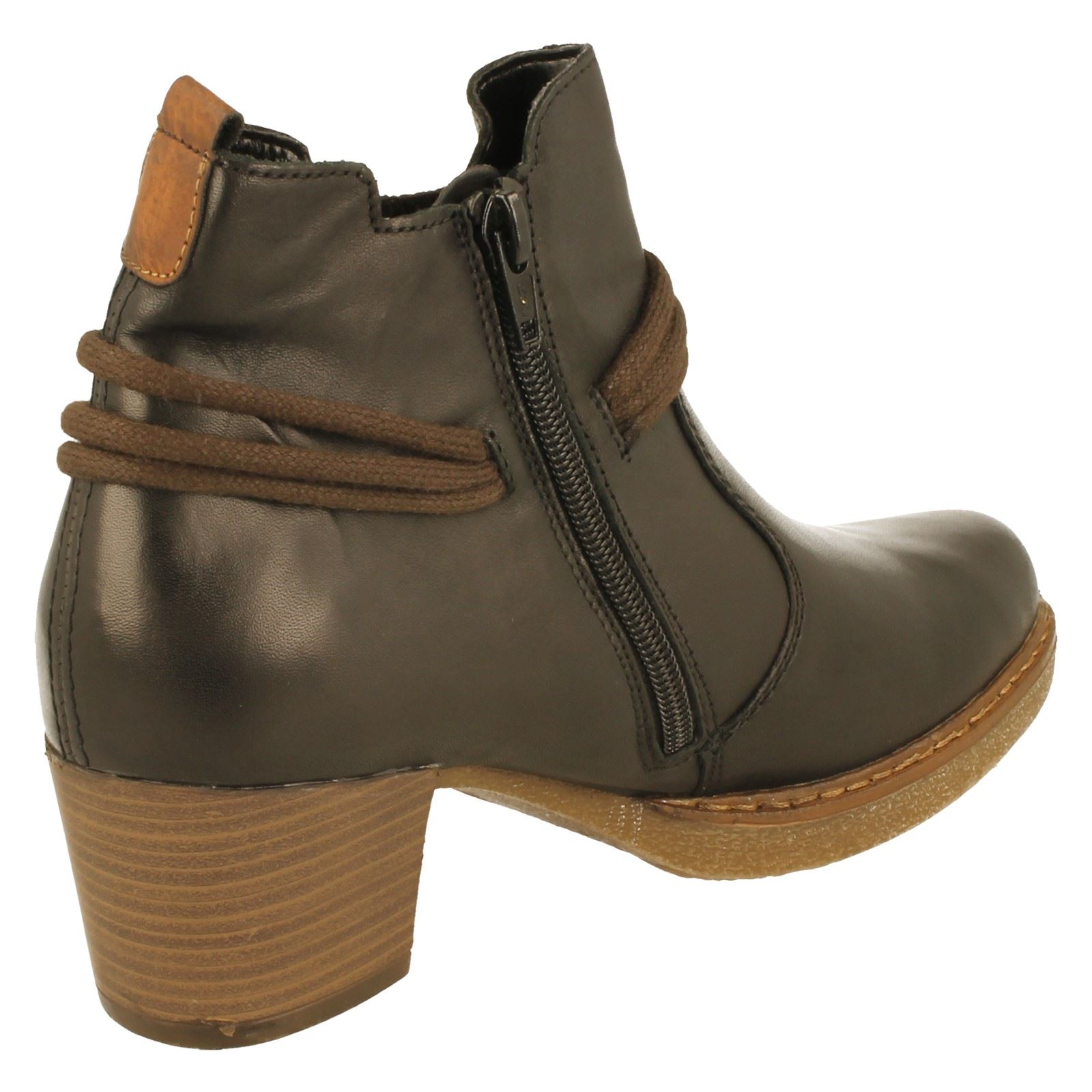 Rose Gold Platform Wedge Buckle Sandals. Size 6.5. | Platform wedges, Gold platforms, Buckle sandals