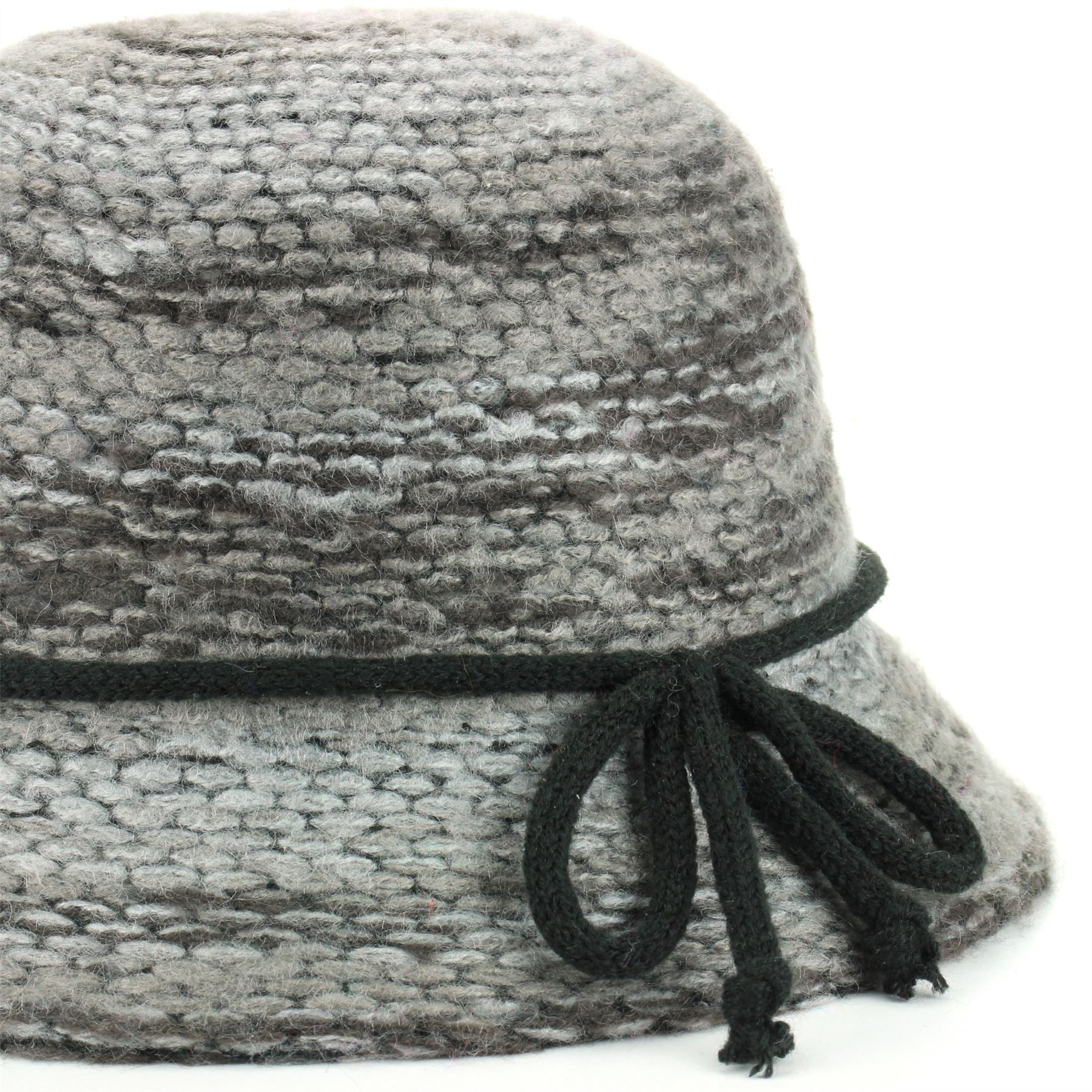 knitted cloche hats for womens