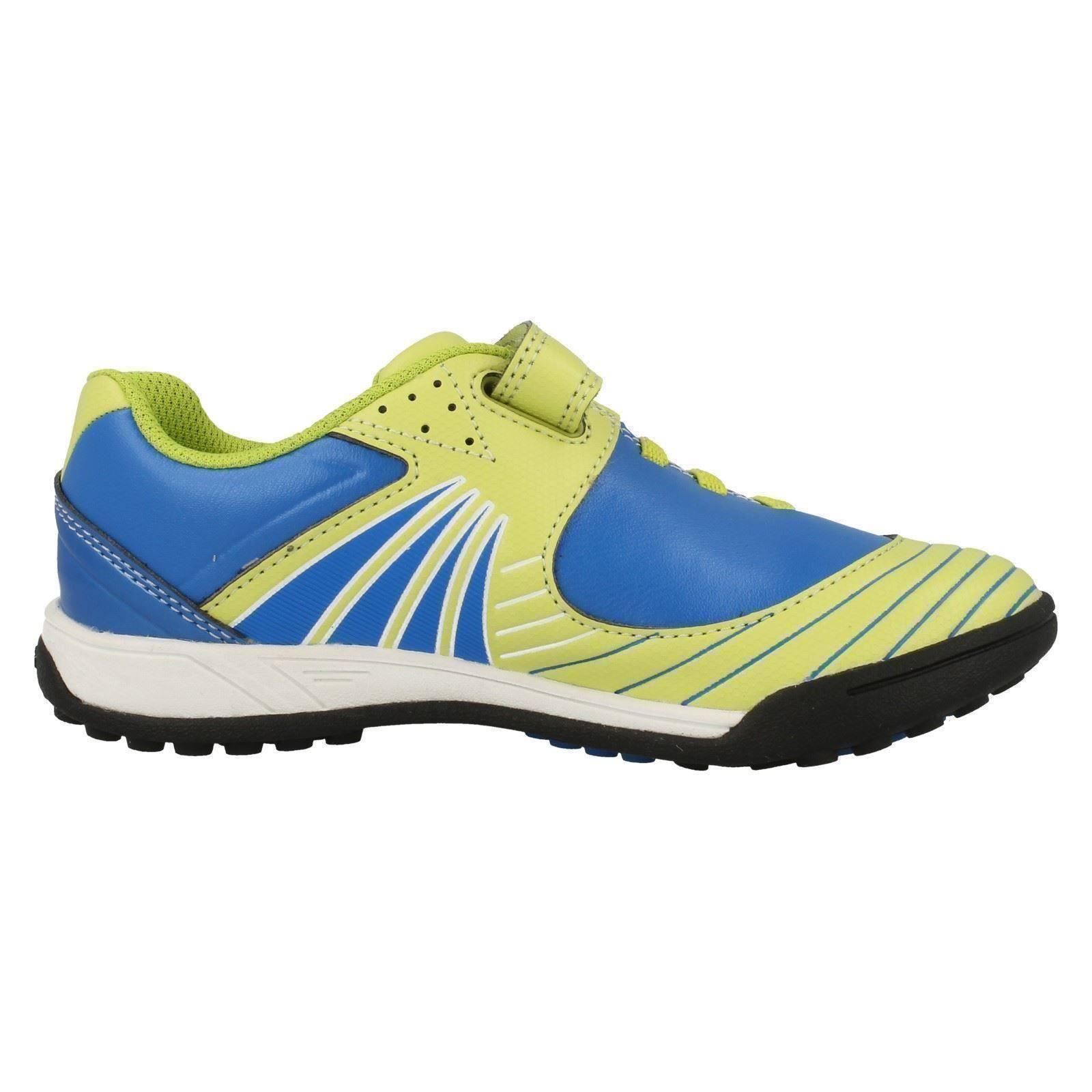 clarks astro trainers