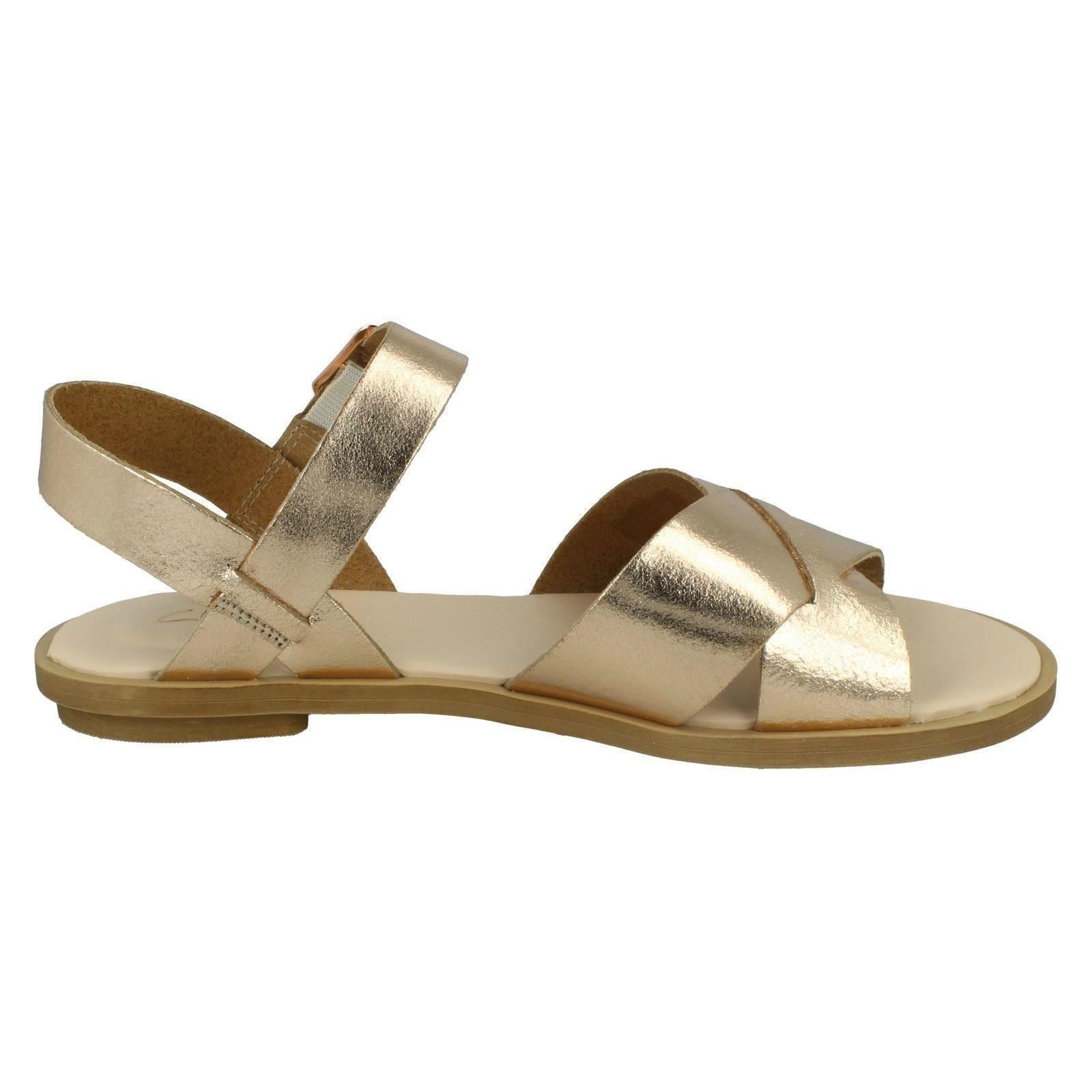 clarks willow gold sandals
