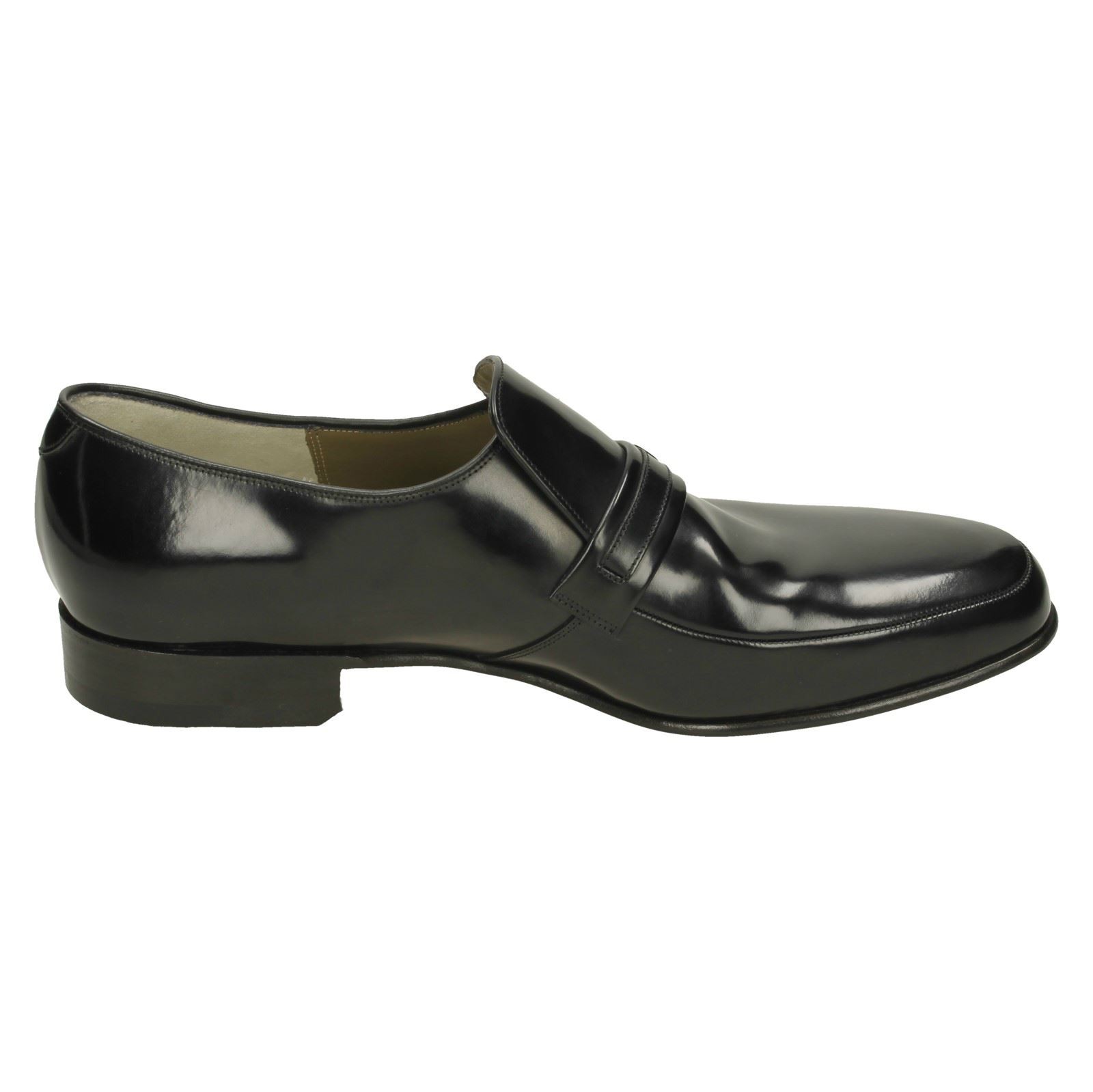 self lacing shoes