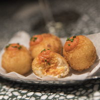 Croquetas de pollo y jamón (4 unidades)