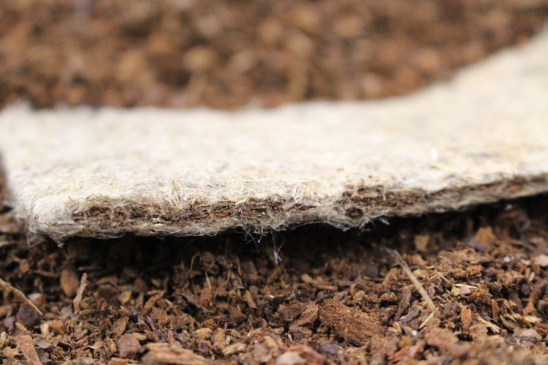 Les tapis Biosorb : mélange d'écorces d'arbres et de blousse de lin