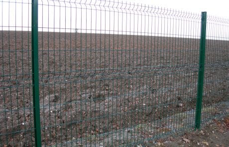 Weldmesh fencing 3