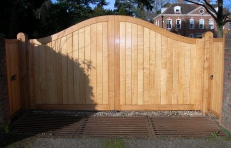 Oak Convex Topped pair TG&V Gates