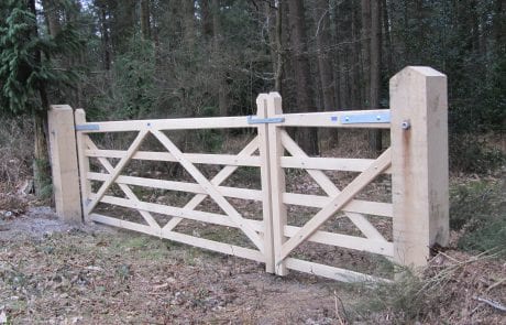 Oak Diamond Braced Field Gate 2
