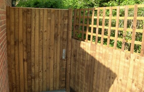 Close boarded pedsetrian softwood gate 1