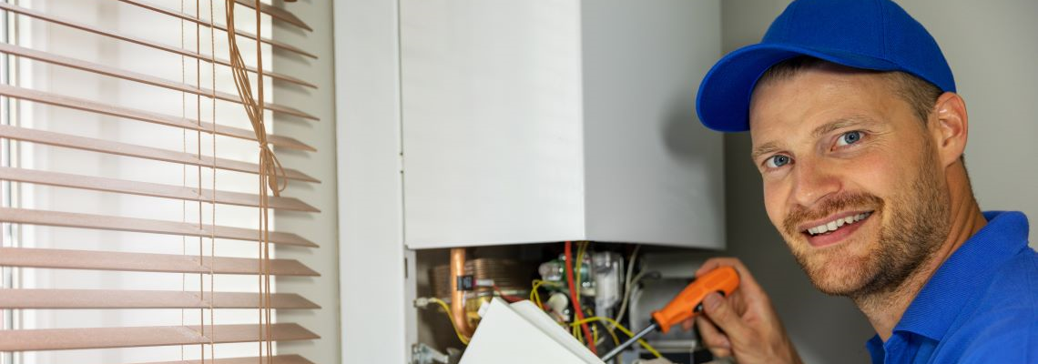 A Heating Engineer’s Guide to Taking on an Apprentice