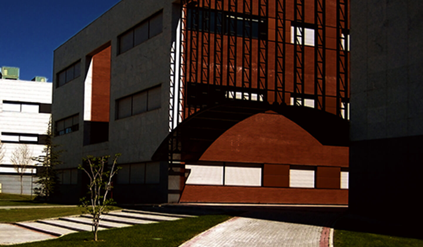 Escuela Superior de Ciencias Experimentales y Tecnología. Campus de Móstoles
