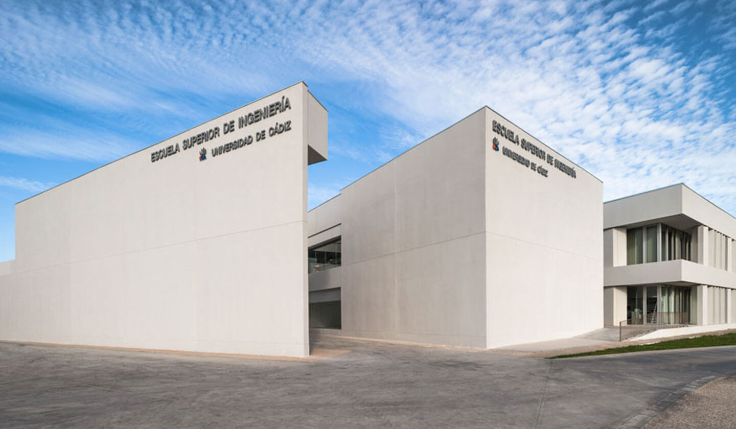 Escuela Superior de Ingeniería
