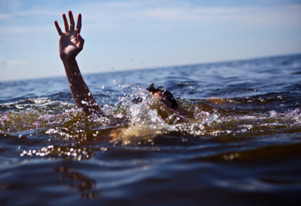 man drowns kano
