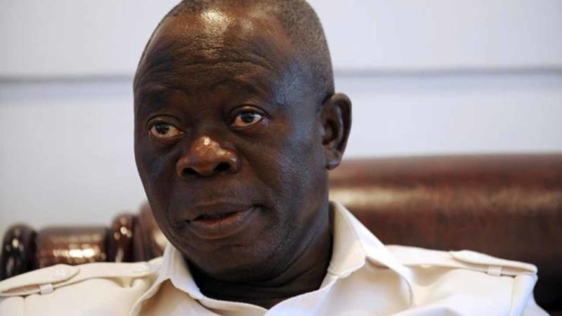 Oshiomole posed police commissioner