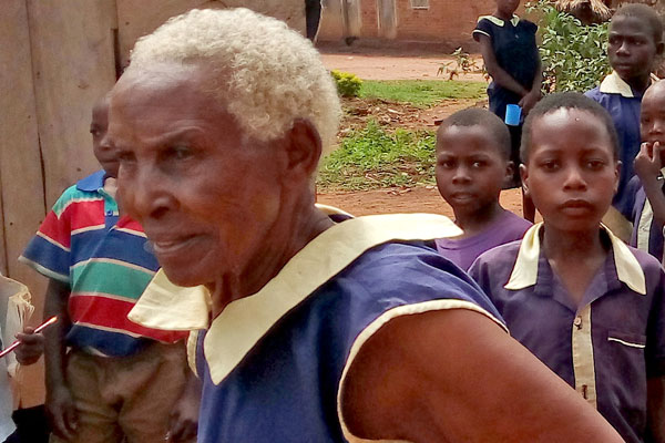 80year-old-woman