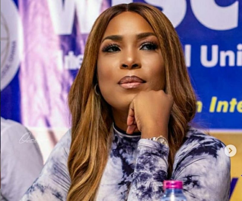Strong Successful Men Want Me But I Was Too Picky Says Linda