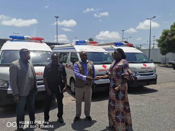 COVID-19: Dangote donates four ambulances to NCDC (Photo)